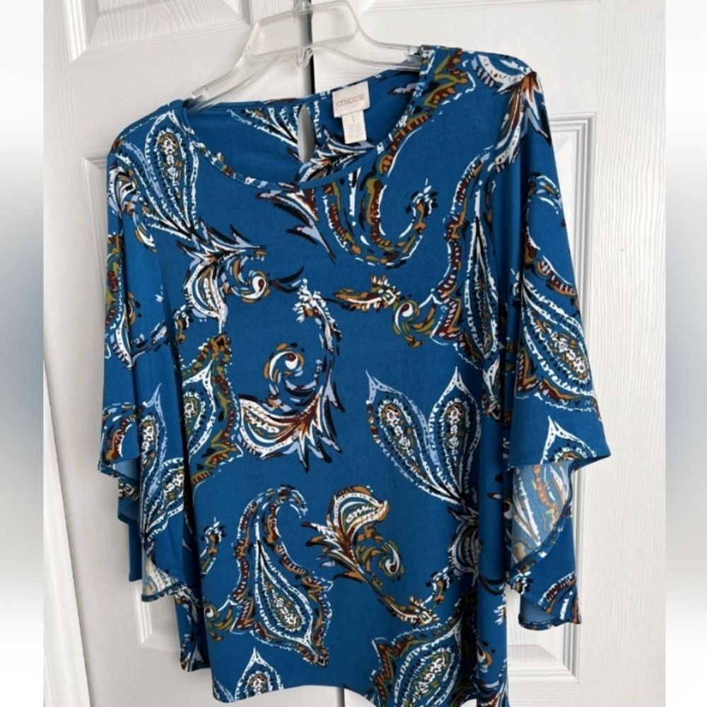 Chico's 0 blue Paisley tunic 3/4 flare/flutter Slvr round neck poly/Spndx - Picture 2 of 11